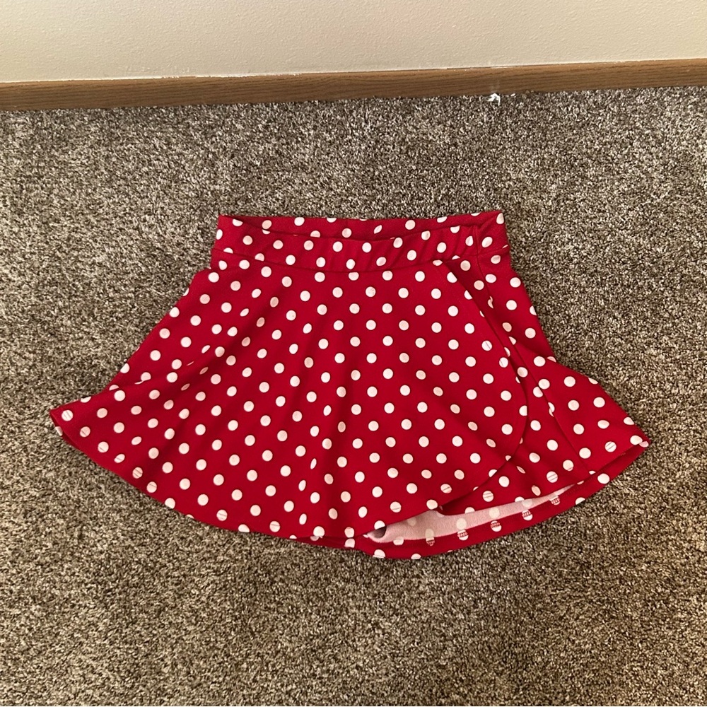 Windsor Red Polka Dot Skort Size Medium